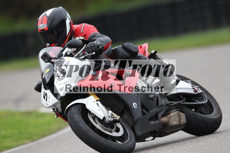 /Archiv-2022/69 14.10.2022 Speer Racing ADR/Freies Fahren rot und gelb/56